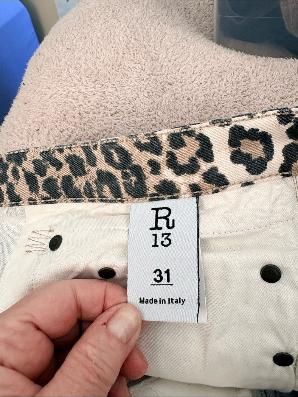 R13 NWT, Boy Straight, Ecru Leopard Stretch Cropped Jeans, Size 31 - Picture 6 of 12